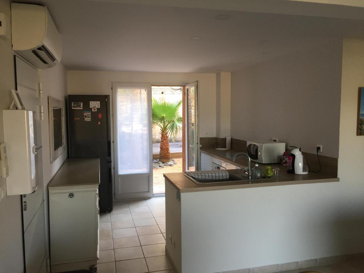 Vacances Ideales Limite Sanary Sur Mer !! Logement Partage Shared Accommodation โอลิอูลส์ ภายนอก รูปภาพ